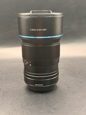 Sirui 50mm f/1.8 Anamorphic 1.33x Lens For RF-mount