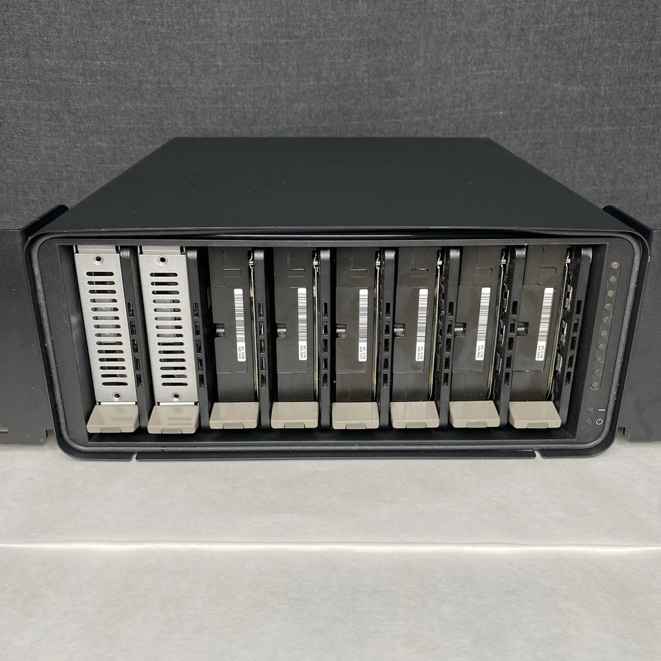 Drobo B810n 8-Bay NAS w/Rack Mount , (6) 3TB Drives, (2) SSD Drives - TESTED - Image 3 of 4