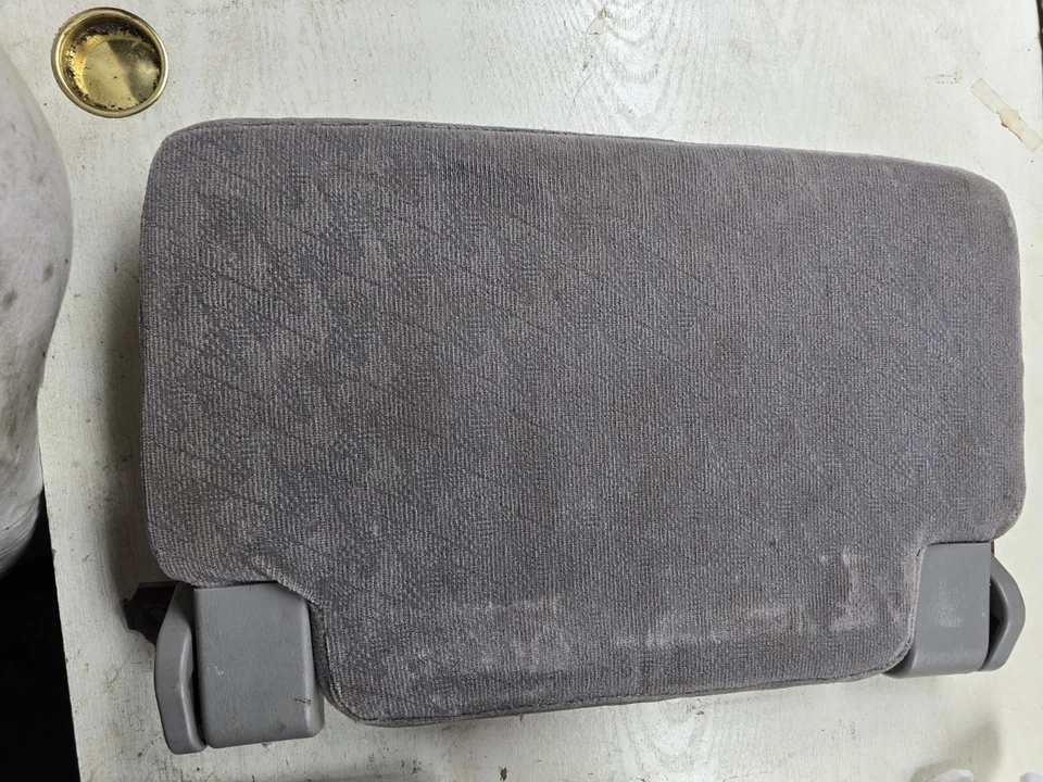 Toyota Tacoma 1995-2004 1996 1997 1998 99 cabina extendida asiento trasero izquierdo gris B24 Foto 2 de 3