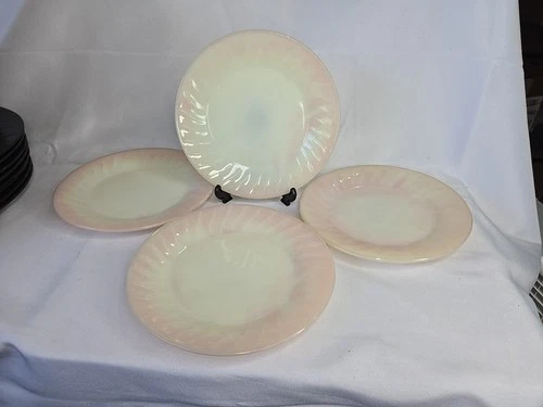 SET OF 4 VINTAGE FIRE KING ANCHOR HOCKING PINK SWIRL 7 3/4" BREAD SALAD PLATES!