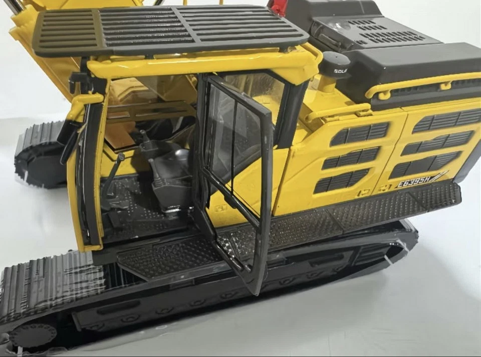 1/35 Scale SDLG E6395H Hydraulic Excavator Diecast Model Collection Toy Gift - Image 4 of 4