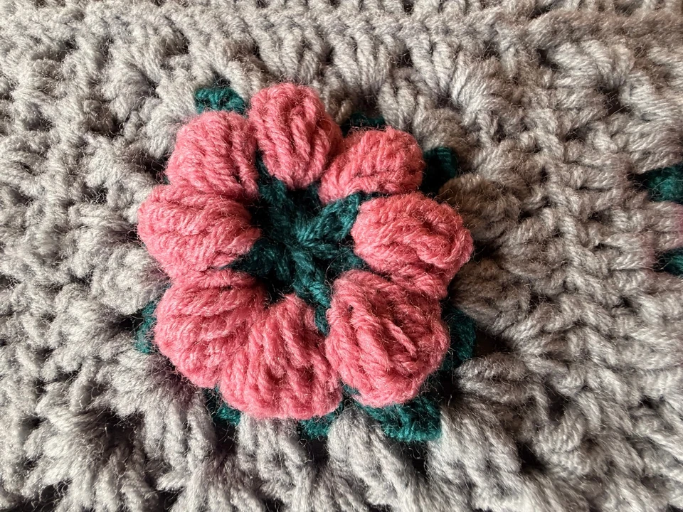 Lindo top de crochê/malha feito à mão do Peru - Imagem 2 de 4