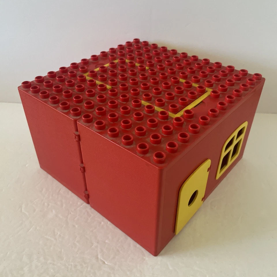 Vintage Lego Duplo Playhouse Retired Rare 2643-2 Red House Yellow Windows Doors - Image 4 of 4