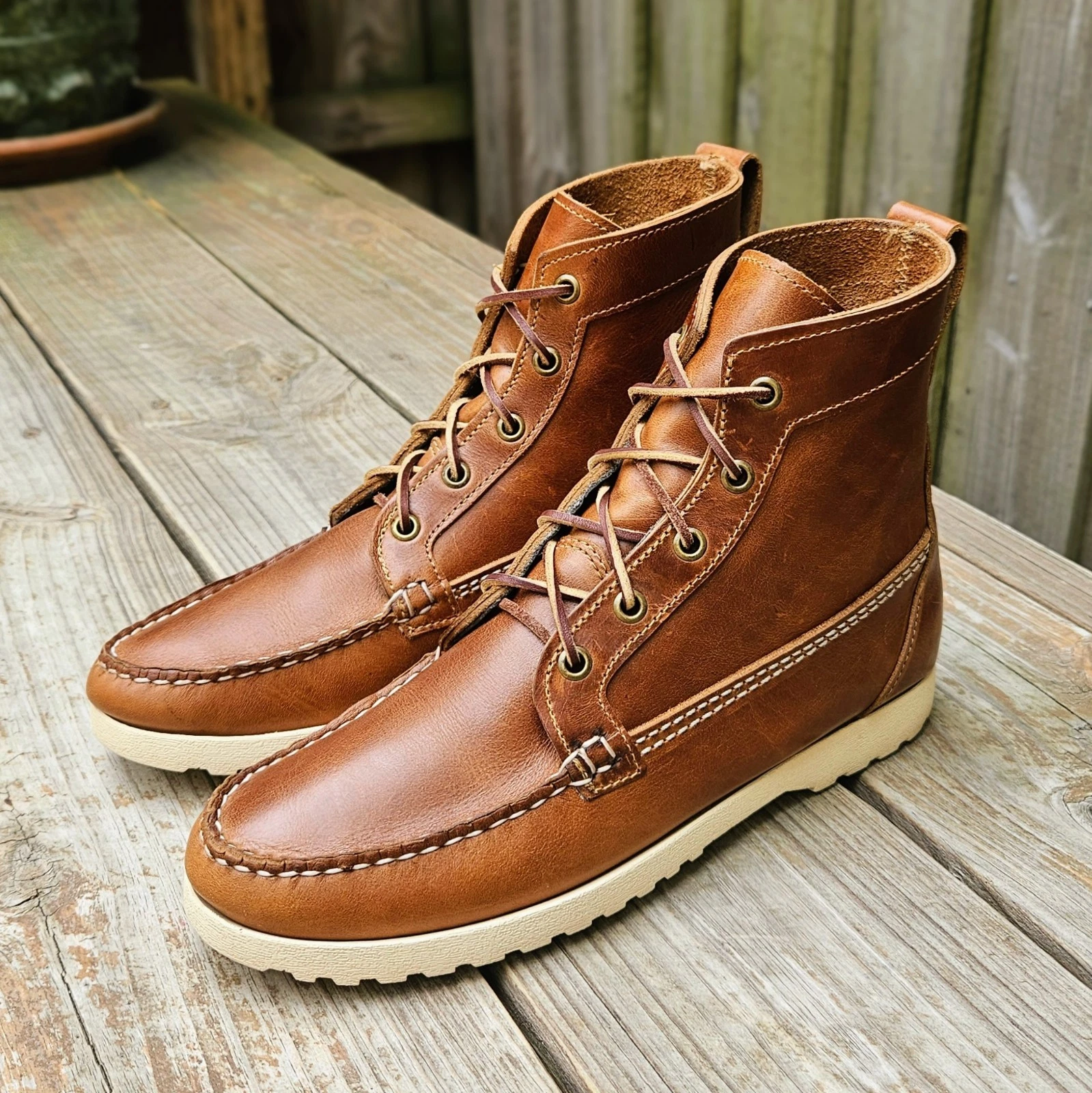 Quoddy Rugged Lug Horween Camp Boots Whiskey Brown Size 7 D Made In USA $475
Opens in a new window o