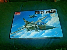 Academy / Minicraft 1/144 scale  MIG 23 FLOGGER  4440 SOVIET