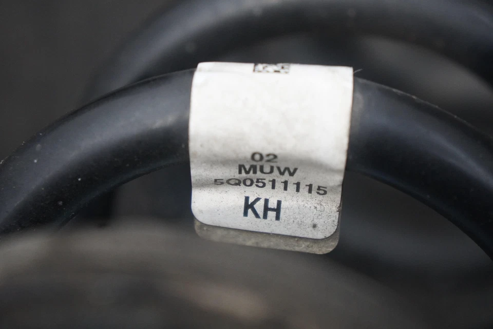 Juego 2 amortiguadores traseros puntal muelle helicoidal 5Q0511115KH OEM AUDI S3 A3 2015-18 Foto 3 de 3