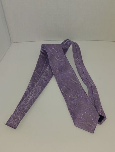 Paul Fredrick Paisley Lavender 100% Silk Tie, Made