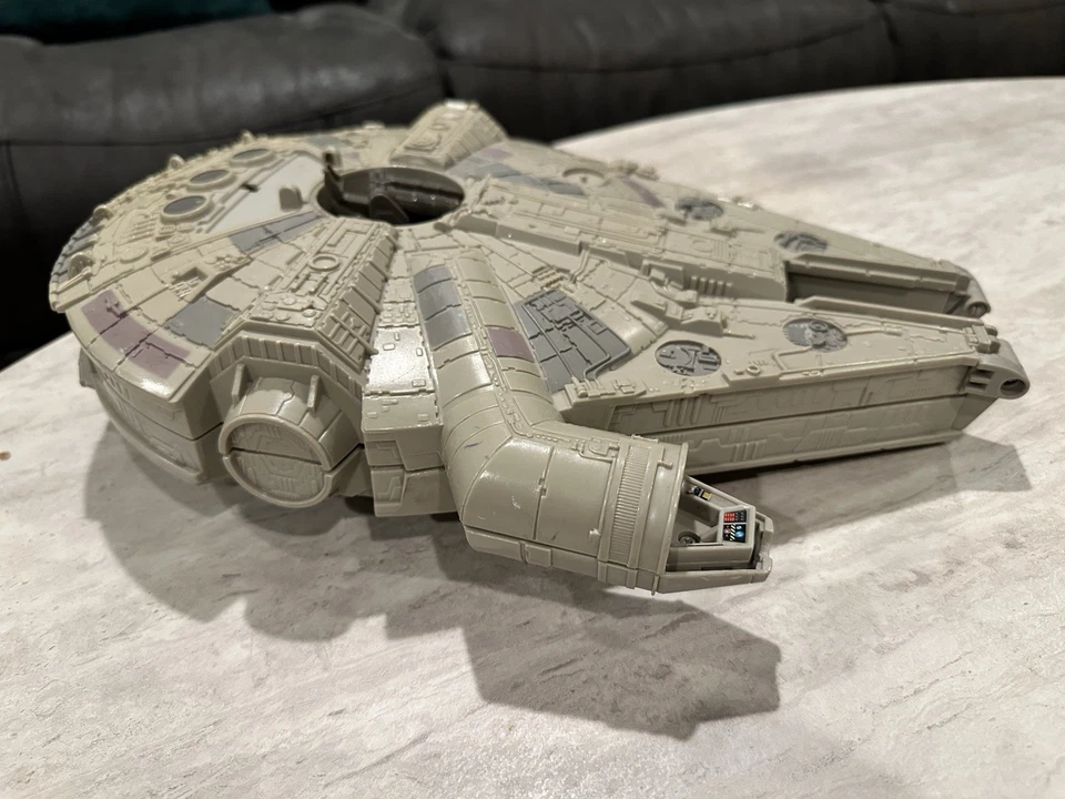 Millenium Falcon Star Wars Juego Lewis Galoob Juguetes De Colección 1995 Foto 2 de 4