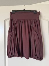 Garnett Hill Easy Gathered Knit Skirt Pull On Size Medium Color Date - Brown