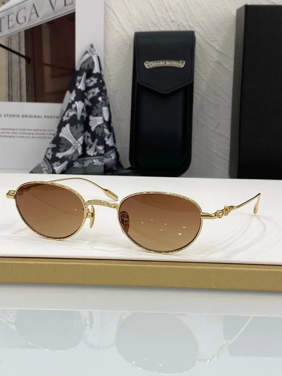 ULTRA-FASHIONABLE RETRO STYLE CHROME HEARTS gold framed  display picture 1