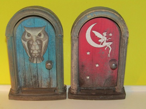 Lot of 2 Blue Toucan Studios Handmade Fairy Doors Fairy & Owl Pixie Doors