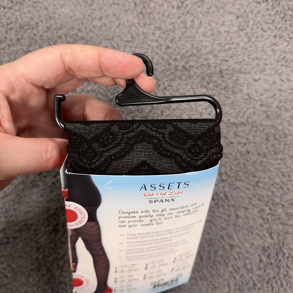Medias Spanx Assets Cintura Alta Mujer 4 D Negro Encaje Zigzag Forma Rojo Etiqueta Caliente Foto 4 de 4