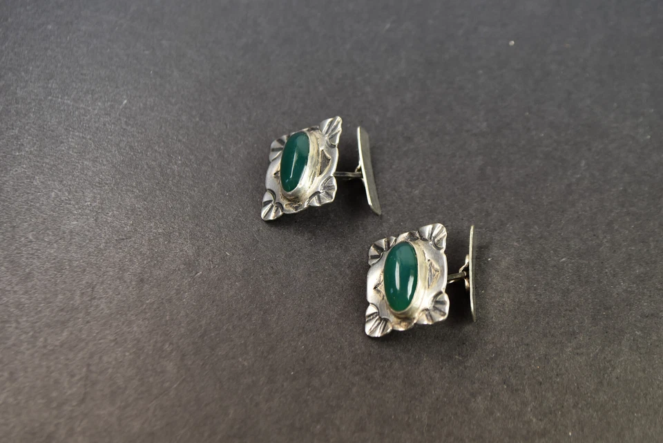 Paar antike Manschettenknöpfe Silber 900 grüner Achat bez. Servoz Paris um 1940 - Bild 2 von 4