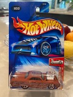2004 Hot Wheels #33 Erste Editionen Tooned Chevy Impala 1964 Brown W/Chrom 5 Sp