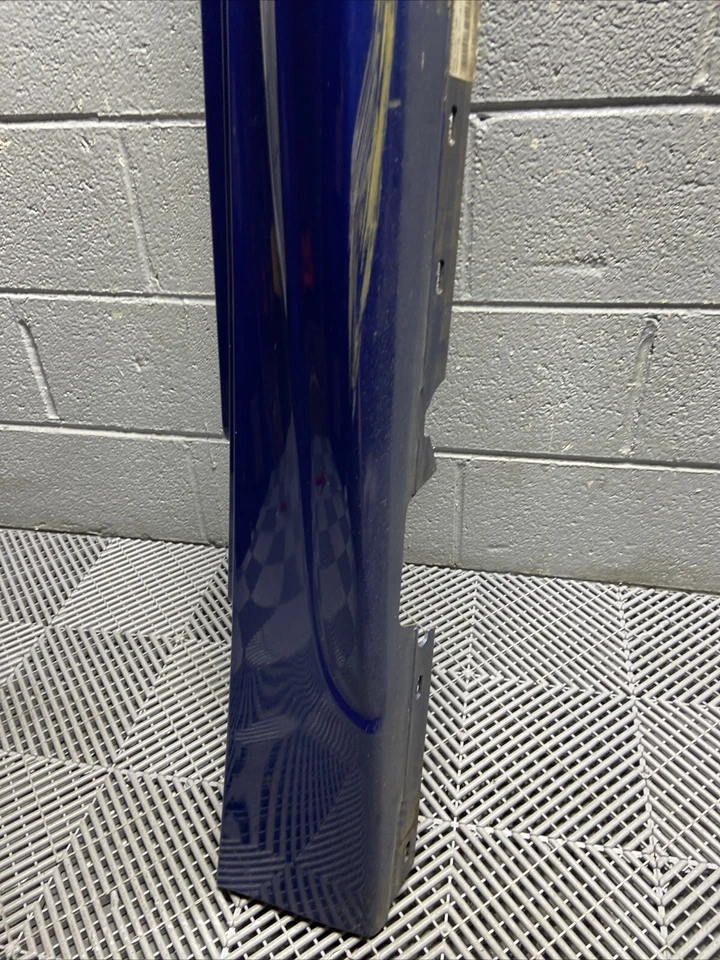 BMW 135i E88 2004-2013 faldón de panel basculante inferior izquierdo azul OEM *NOTA* Foto 3 de 4