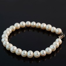 Vintage Pearl Bracelet 925 Sterling Silver Clasp Classic Elegant Jewelry