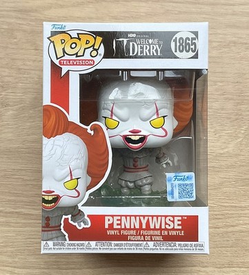 Funko Pop IT Welcome To Derry Pennywise Splashing #1865 + Free Protector
