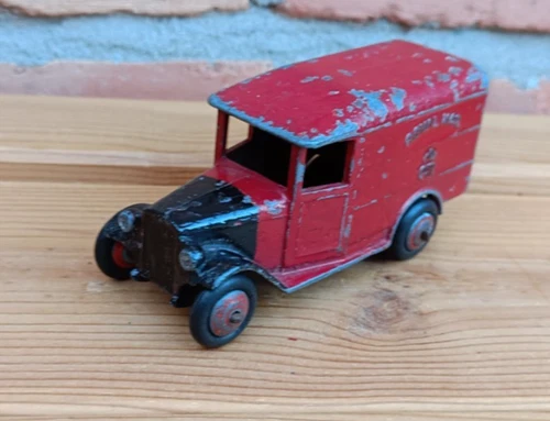 DINKY TOYS NO.34B ROYAL MAIL VAN(Original)