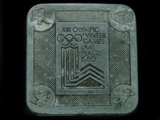 TI03108 VINTAGE 1980 OLYMPIC WINTER GAMES XIII LAKE PLACID SPORTS BELT BUCKLE