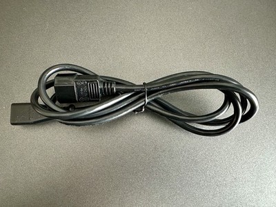 IEC 1,8m 10A Verlängerungskabel / Stecker auf Buchse Kabel in schwarz - Top gebrauchter Zustand