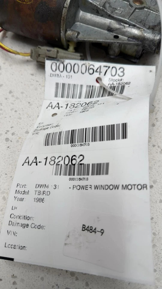 1973-1986 Ford FORD THUNDERBIRD Left Power Window Motor - Image 2 of 4