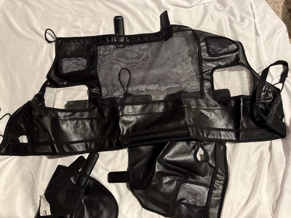 Sujetador con máscara frontal Wolf para Jeep Wrangler 1987-1995 nuevo stock antiguo con B1005 Foto 4 de 4