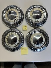 4 1958 Pontiac Hubcaps Clip Style 4 1958 Pontiac Hubcaps Clip Style