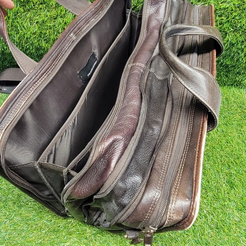 Wilson's Leather Laptop travel Bag Distressed! - Picture 10 of 24
