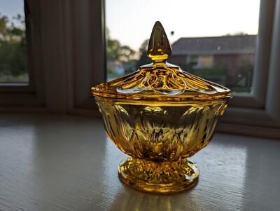 インディアナグラスカンパニーアンバーカバードキャンディポット