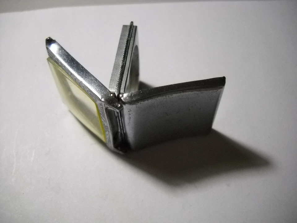 732L Elgin 3 hinged case rare watch movment serial F67325 grade 641 jewels 17 - Image 2 of 4