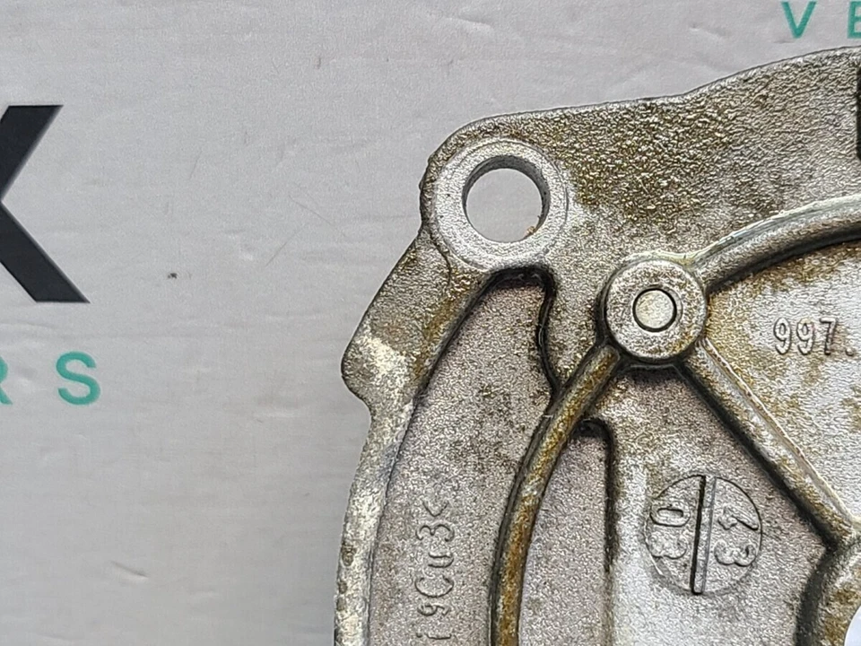 Porsche 911 987 986 Auxiliary Oil Pump 99710702103 - Image 4 of 4