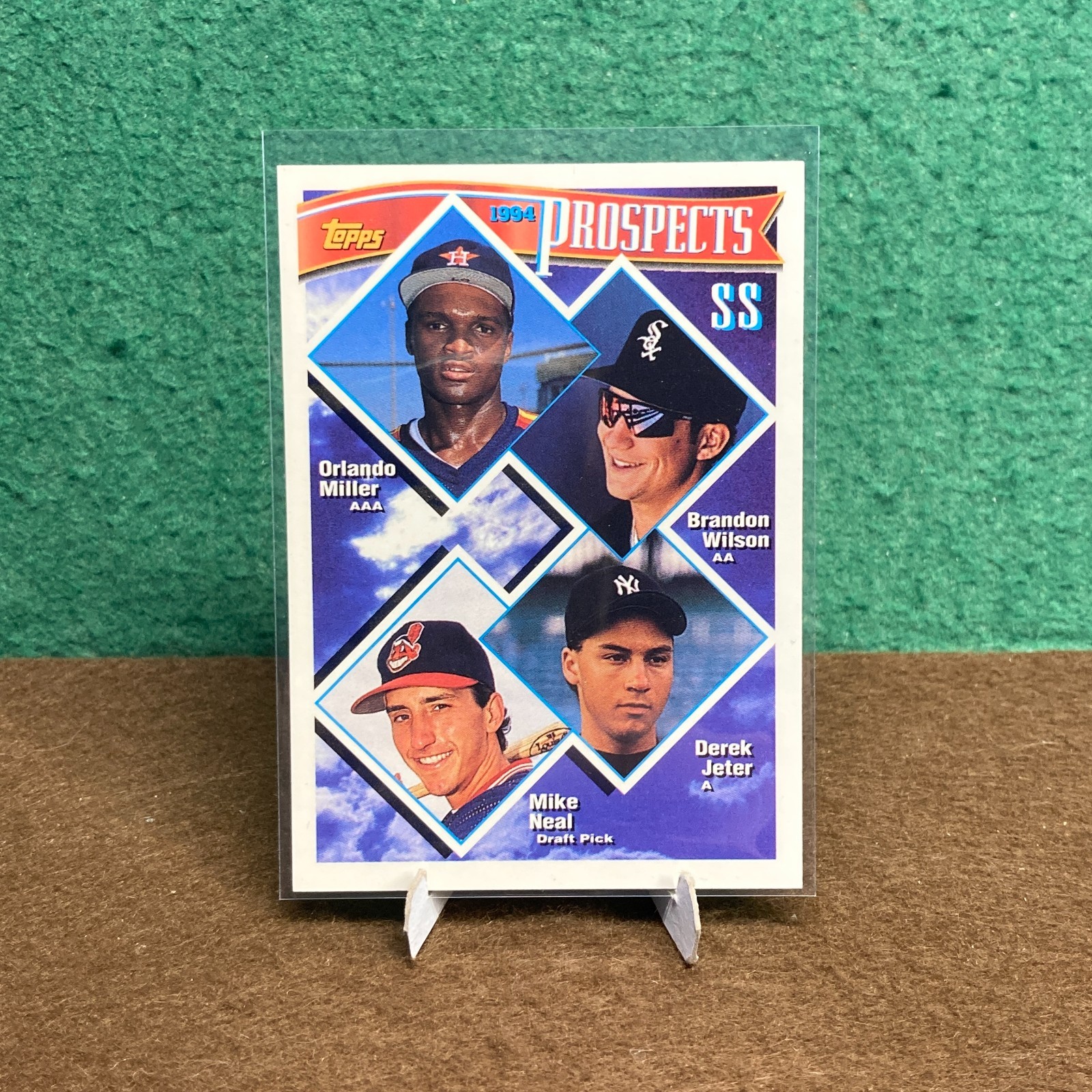 1994 Topps Baseball / Shortstop Prospects / Derek Jeter #158