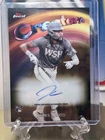 2025 Topps Finest - Creators James Wood On Card Auto Gold Refractor /50 RC