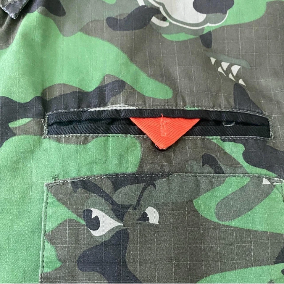 Camisa abotonada camuflada rara 2XL Lifted Research Group para hombre Foto 2 de 4