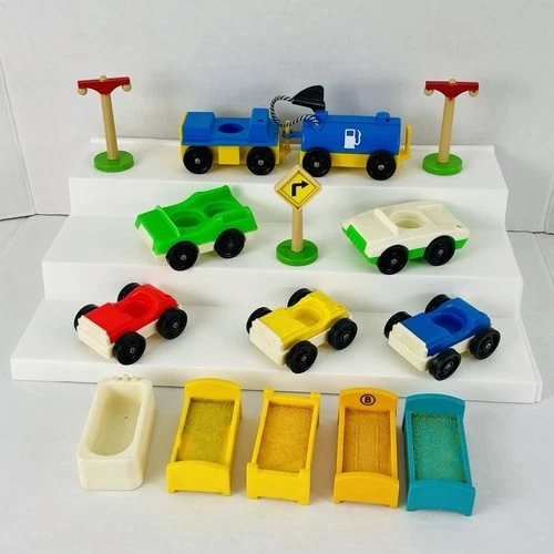 Lot of 15 Vintage Fisher Pirce Little People Furniture Vehicles Gas Road Signs