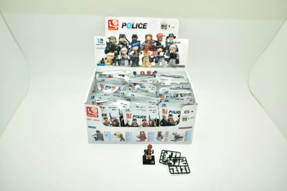 SLUBAN POLICE LINE M38 B0583 ROBBERS COPS 48 MINIFIGURES