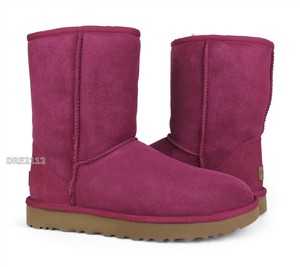 Ugg Clásico Botas de piel de ante granate II corta para mujer Talla 6 ~  Nuevo en Caja ~ | eBay
