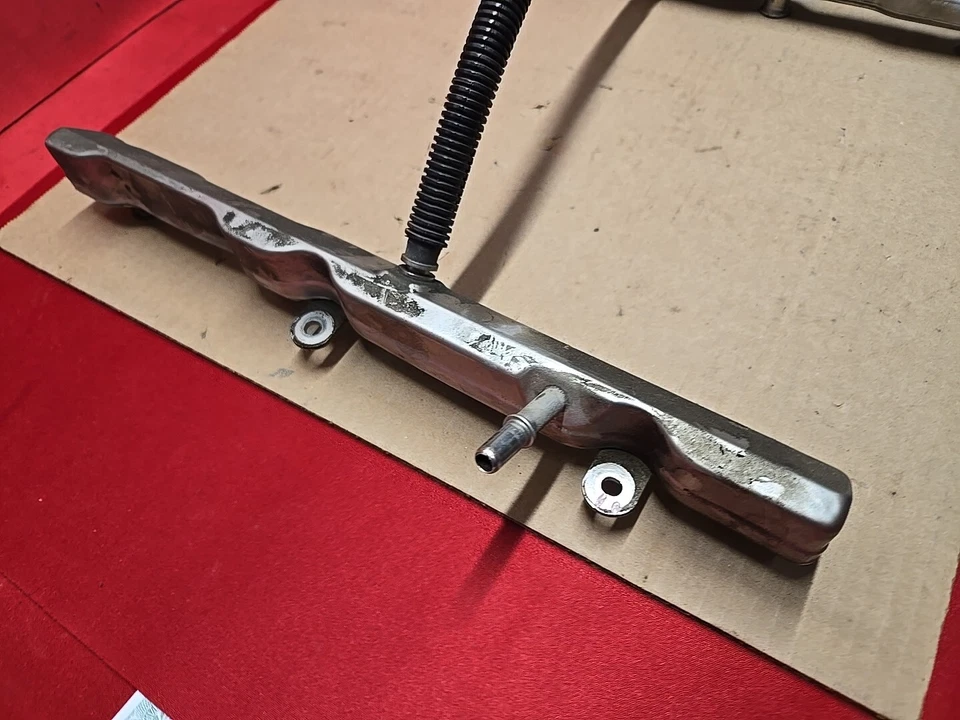 ТОЛЬКО РАМПА для топливной форсунки Chrysler Dodge Jeep Ram 5,7 л V8 2009–2024 годов выпуска - Изображение 2 из 4