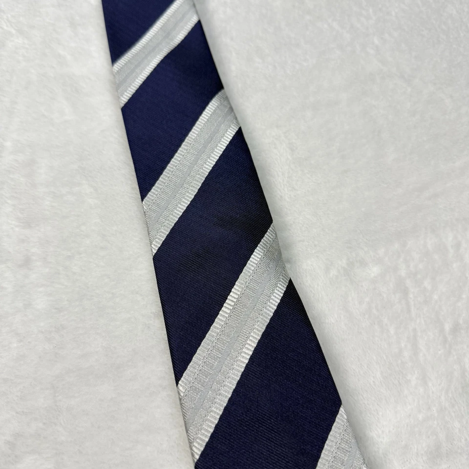 Vesuvio Napoli Tie Navy Blue Silver Gray Diagonal Stripe Classic 57 x 2.5 in - Image 4 of 4