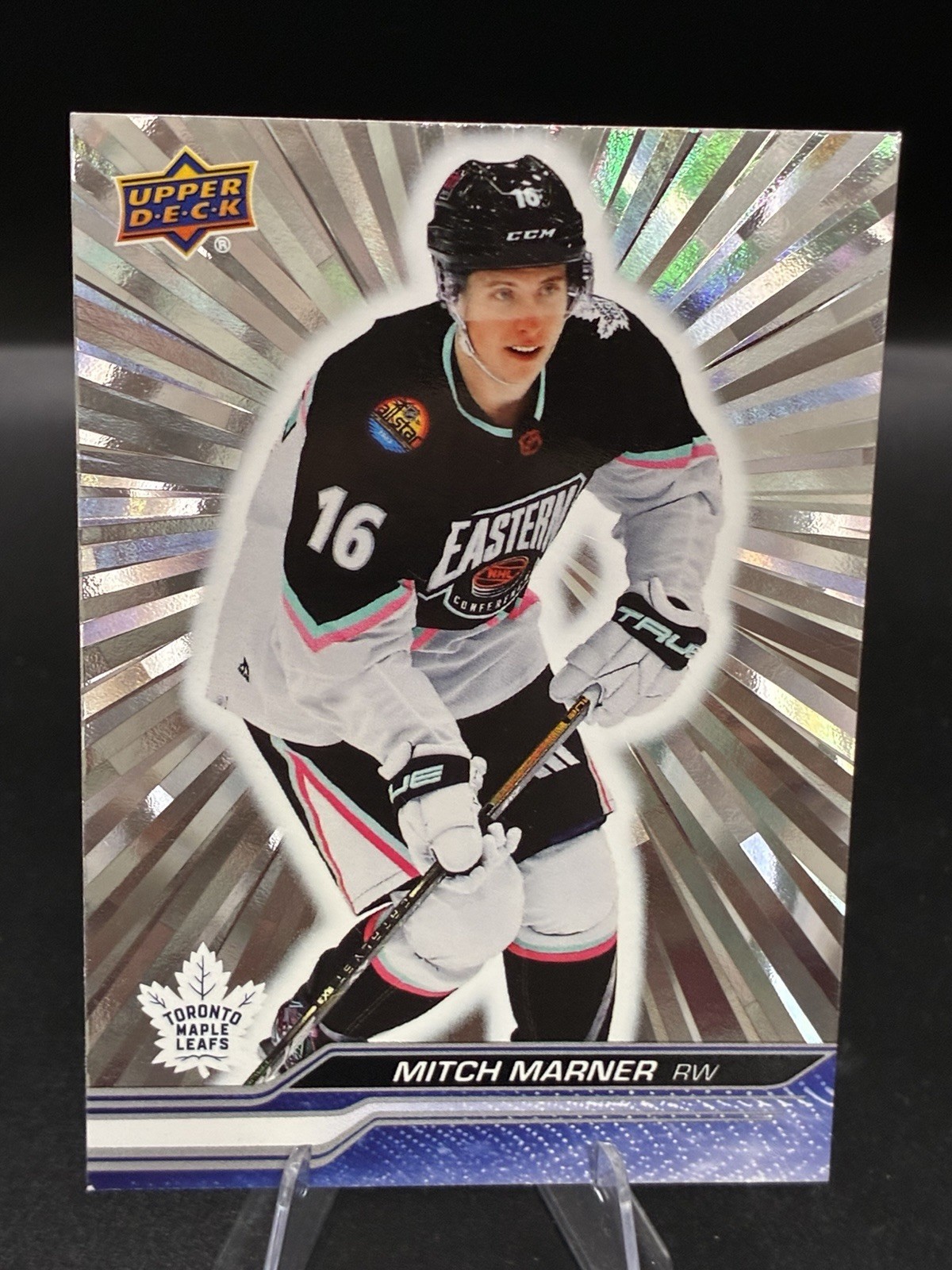 2023-24 Upper Deck Outburst Silver Mitch Marner Toronto Maple Leafs #658