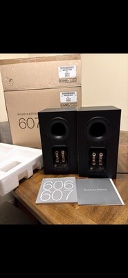 Bowers & Wilkins 607 (1st Generation) ( Magnetic Front Grill Screens Missing