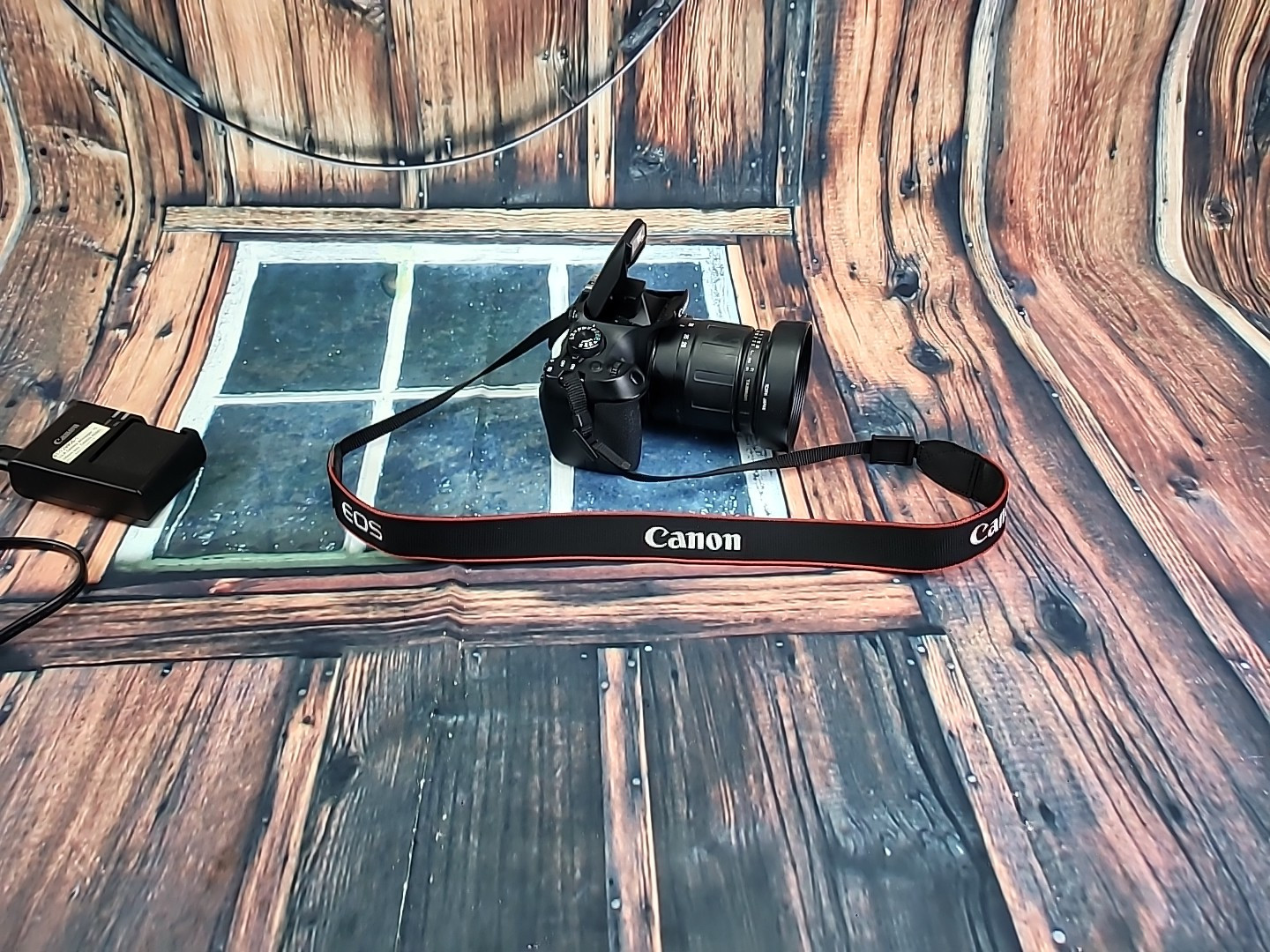 CANON EOS REBEL T6 DSLR CAMERA 28-80mm LENS (DS126621) Two Battery And Charger