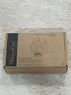 The Pampered Chef Decorator Bottle Set New With Open Box 1585 Perfect Condition