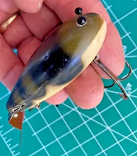 Vintage Creek Chub Wood Crawdad Fishing Lure VTG CCBC CRANKBAIT OLIVE GREEN VG