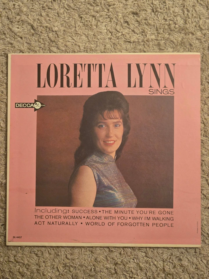 LORETTA LYNN SINGS DEBUT LP SCARCE 1963 PINK LABEL PROMO ORIGINAL!!! - Image 2 of 4