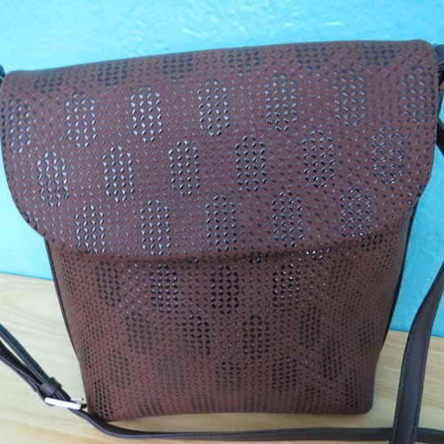 Inden oder Inden-ya braune Leder Schultertasche neu ohne Etikett Japans beste