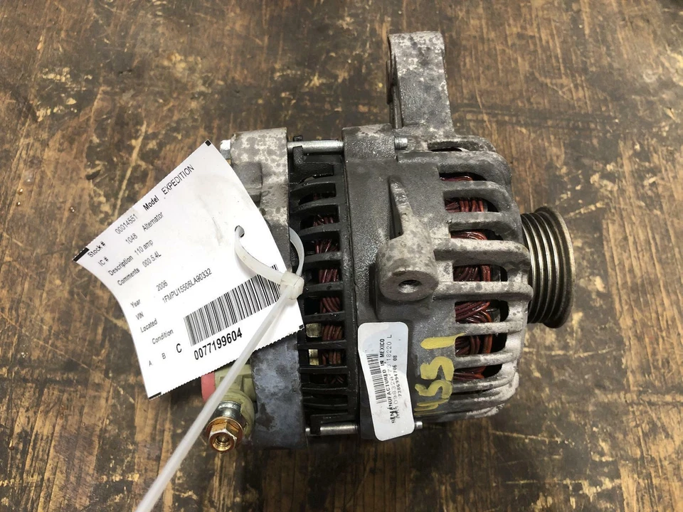 2005-2006 FORD EXPEDITION, LINCOLN NAVIGATOR Alternator 110 amp 05 06 Foto 2 de 4