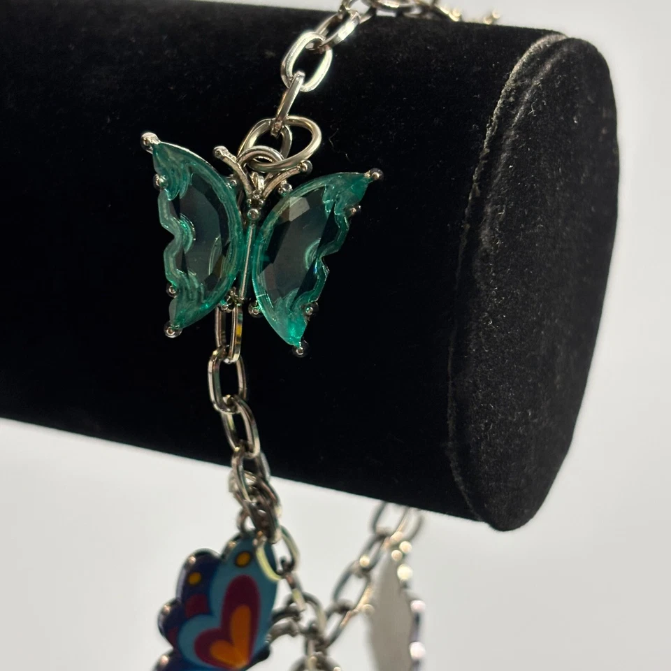 Pulsera con dije en tono plata mariposa colgante dijes corazón de mamá Y2K Foto 4 de 4