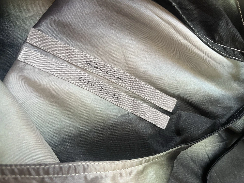 Maxi Vestido RICK OWENS Negro Sin Mangas Cupro Japoneta Cuello en V Estampado Lido EDFU Talla EE. UU. 2 Foto 4 de 4