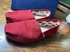 Toms Red Canvas Women  s Moccasins Size 7